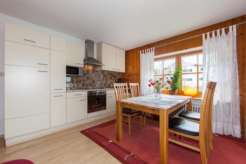 Ferienhaus Beim Veitele Lägenhet Mittenwald Exteriör bild